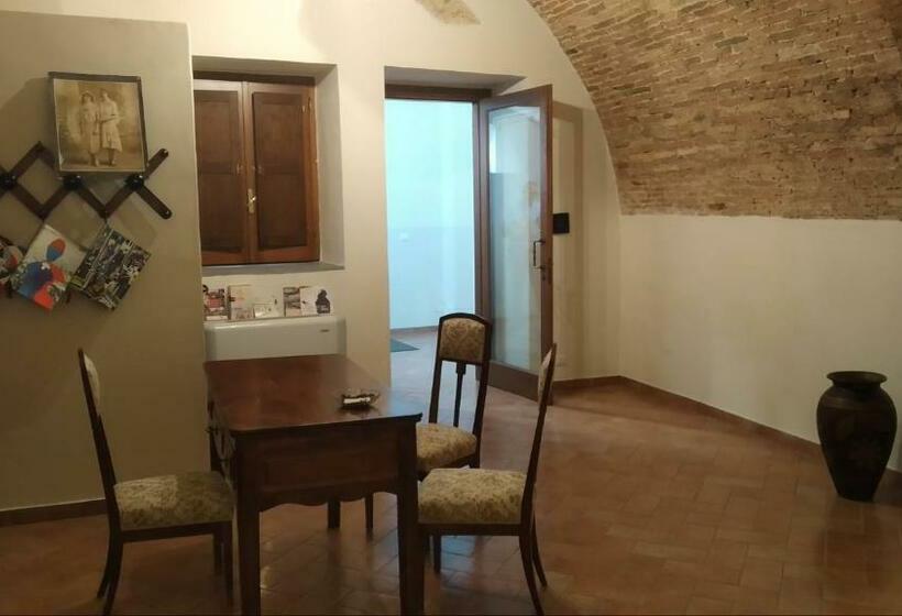 بنسيون Palazzo Scelzi