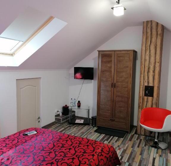 بنسيون Rasnov Retreat