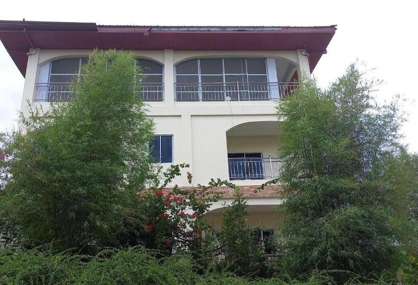 펜션 Soul Travellers Dagatan Castle