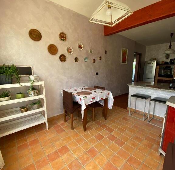 بنسيون Villa Aurora