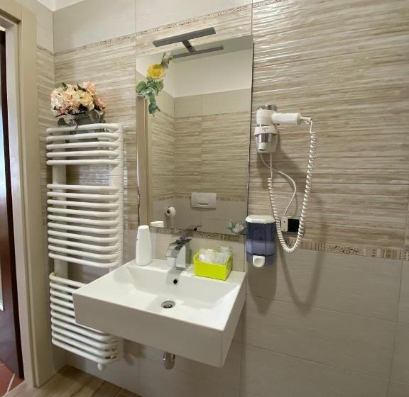 بنسيون Villa Aurora