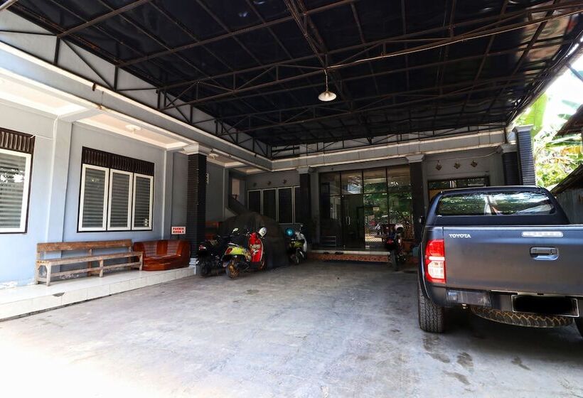 پانسیون Wisma Intan