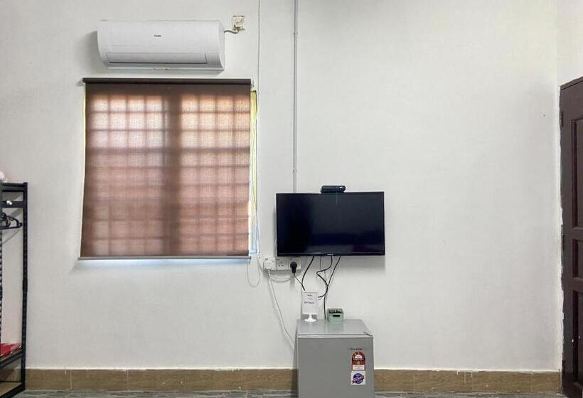 Общежитие Padang Besar Green Inn