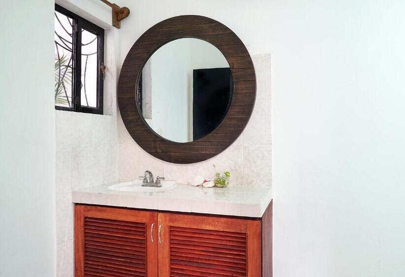 הוסטל Red Panda Hostal