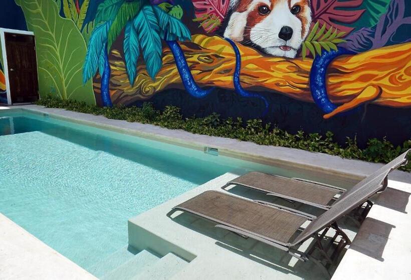 הוסטל Red Panda Hostal