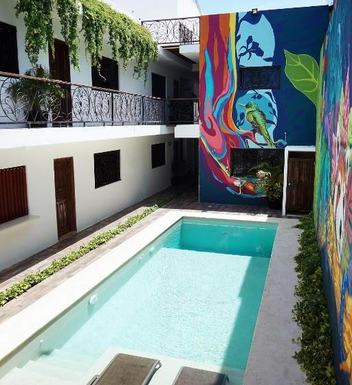 הוסטל Red Panda Hostal