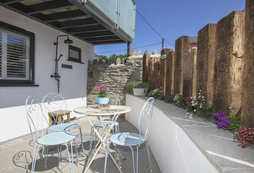 호스텔 Sandy Mount House