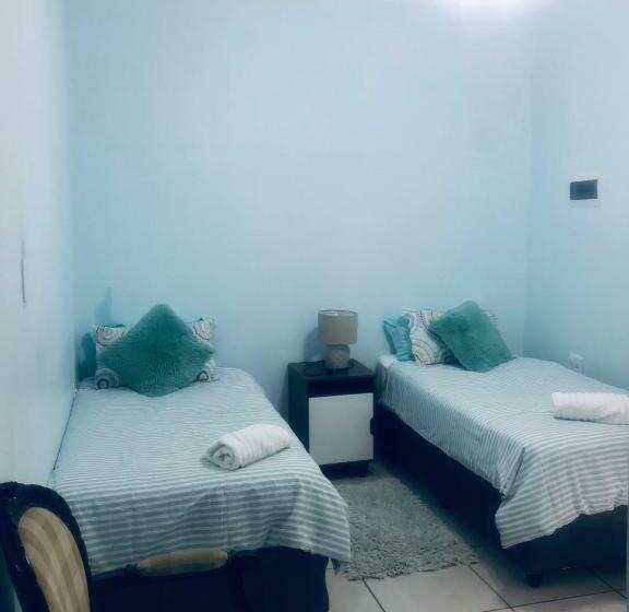 Bed and Breakfast Ankuweni Guest House