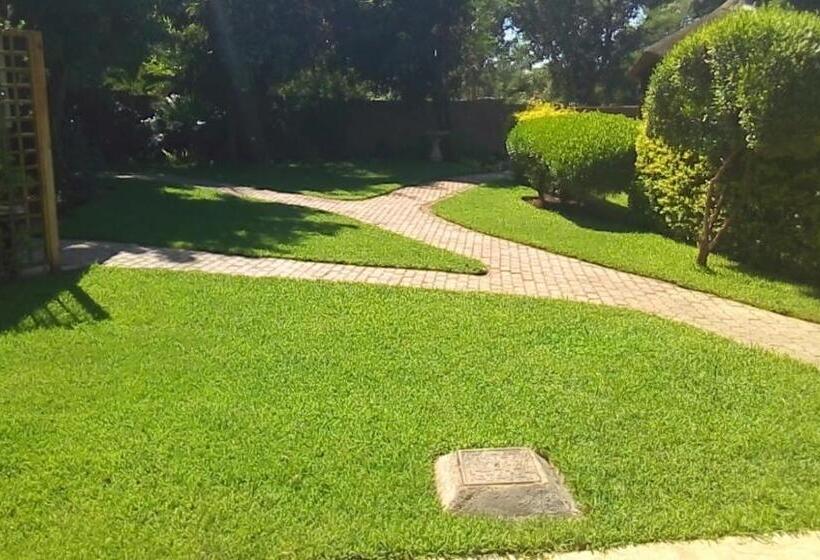 Bed and Breakfast Ankuweni Guest House