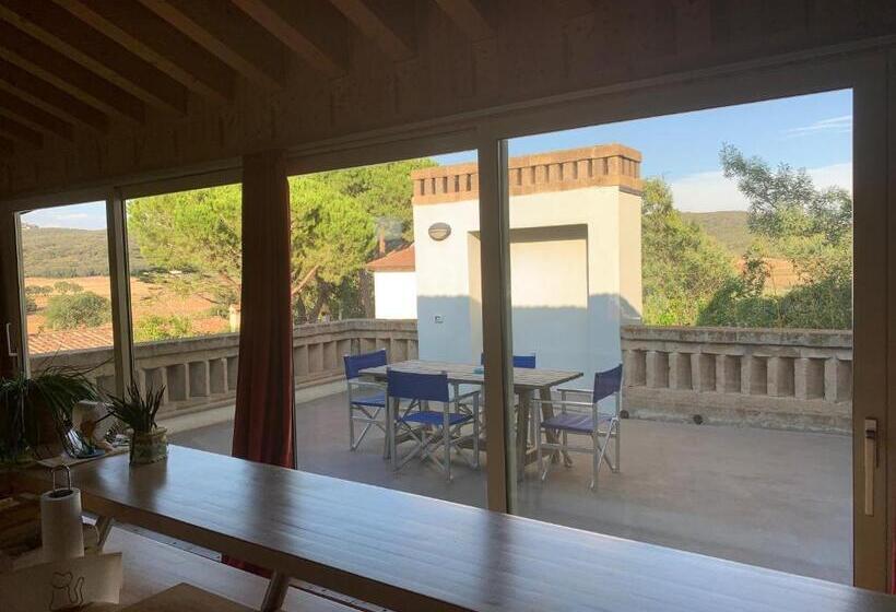 مبيت وإفطار Casale Artemisia Capalbio