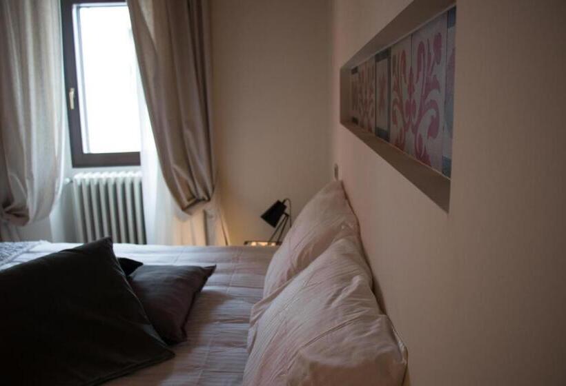 مبيت وإفطار Cece Nove   Sotto L Arco