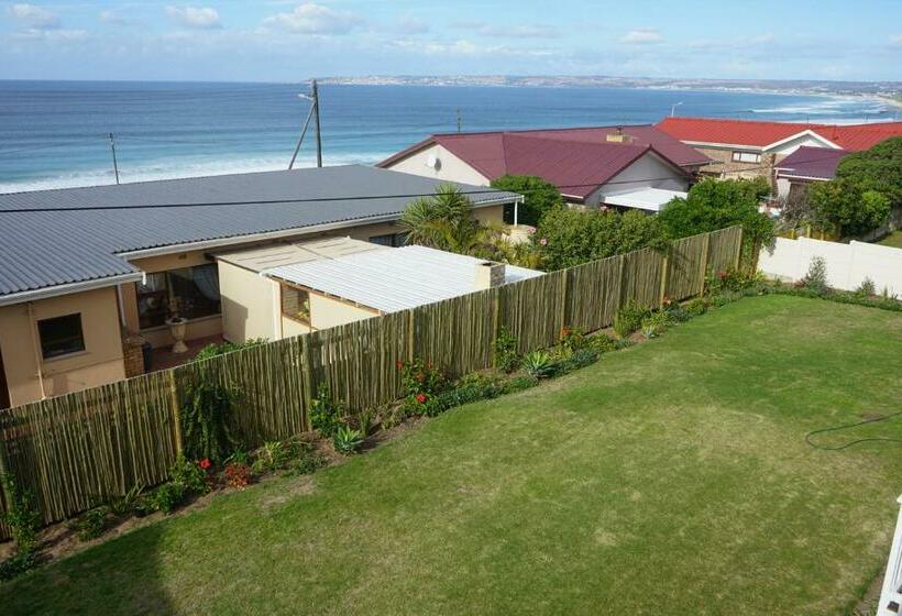 مبيت وإفطار Julsie S Home