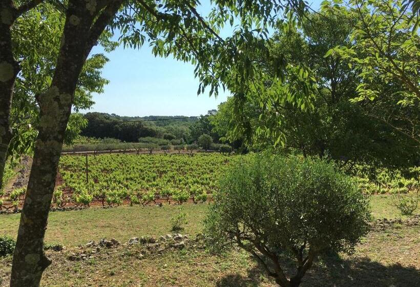 צימר L  Esmerand