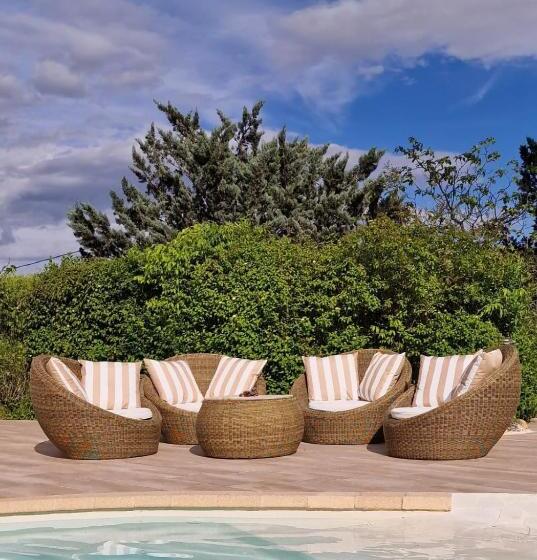 צימר L  Esmerand