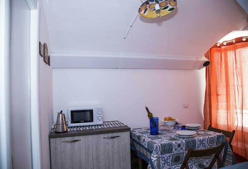 ベッドアンドブレックファースト La Casetta Di Isotta