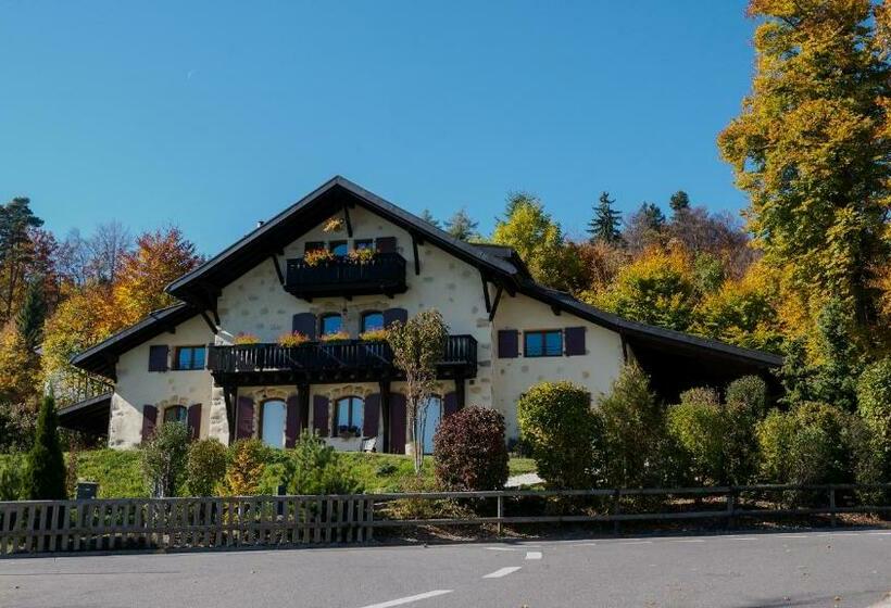 Bed and Breakfast Bnb La Clemonie