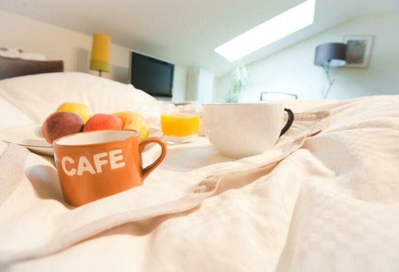 Bed and Breakfast Bnb La Clemonie