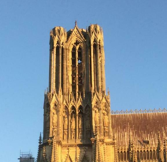 ベッドアンドブレックファースト Le Clos Des Roys