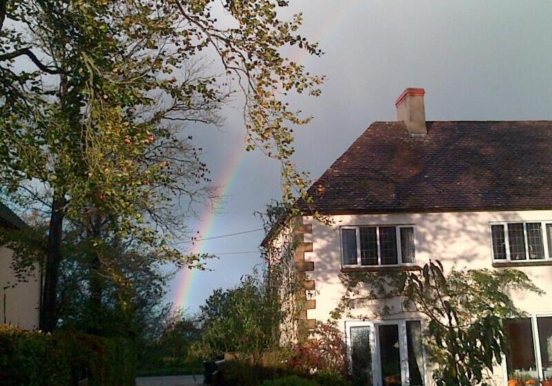 住宿加早餐  Maunditts House