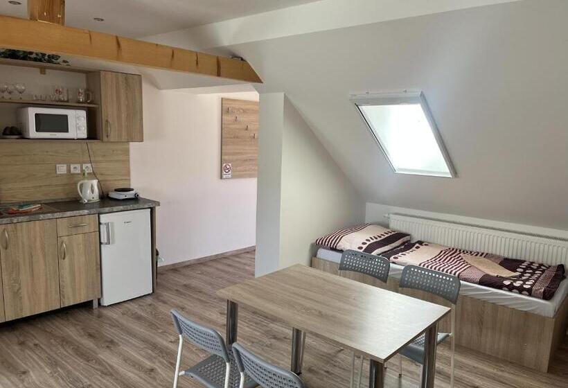 민박 Sunny Apartman