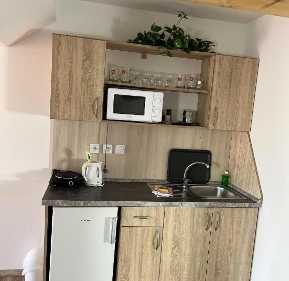צימר Sunny Apartman