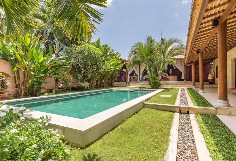 مبيت وإفطار Villa Pilou Boutique