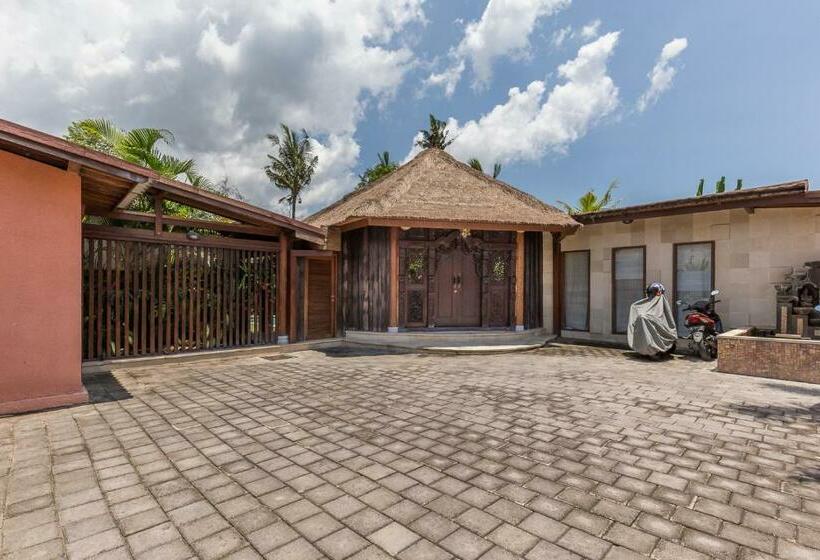 مبيت وإفطار Villa Pilou Boutique