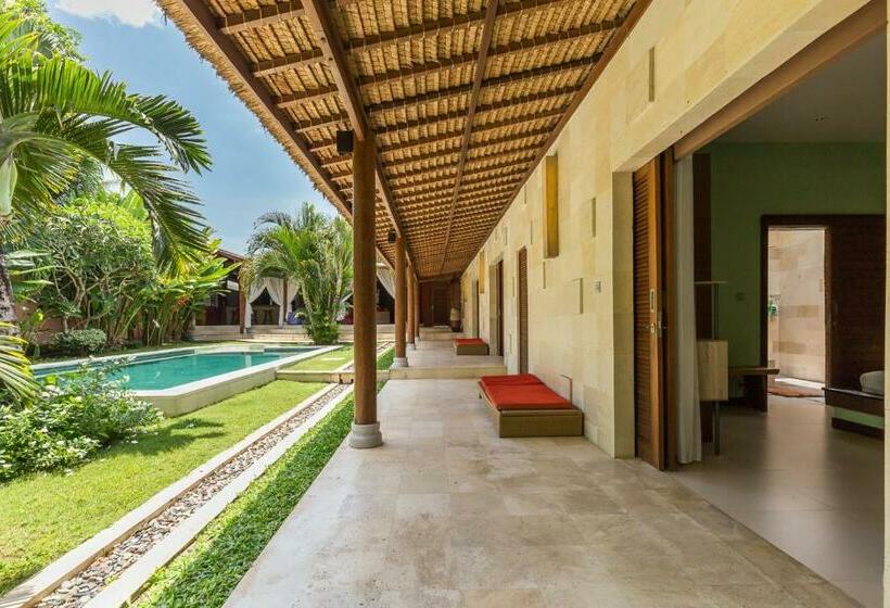 مبيت وإفطار Villa Pilou Boutique