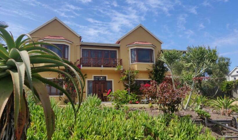 مبيت وإفطار Villa Tartaruga