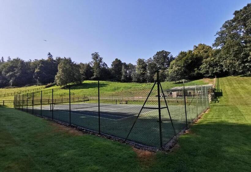 Chart House Bed And Breakfast