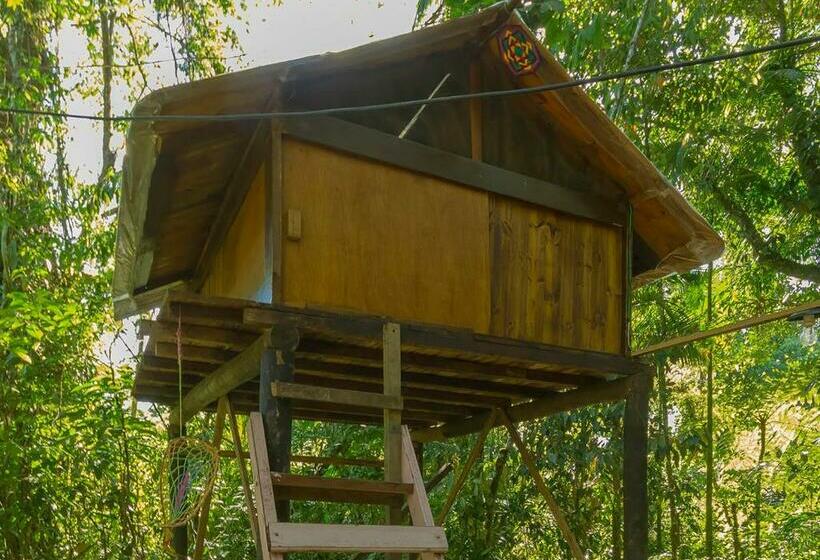 Hostel E Camping Rio Das Pedras