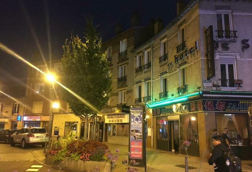 Отель De Strasbourg