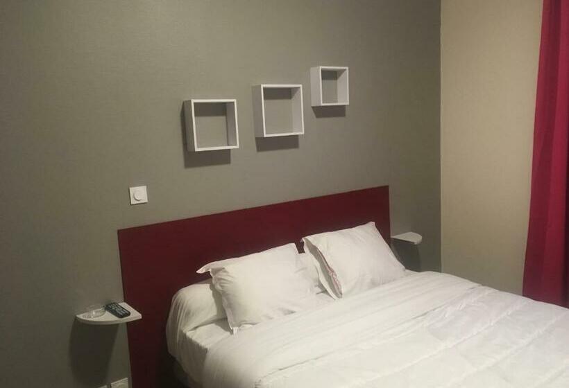 Отель De Strasbourg