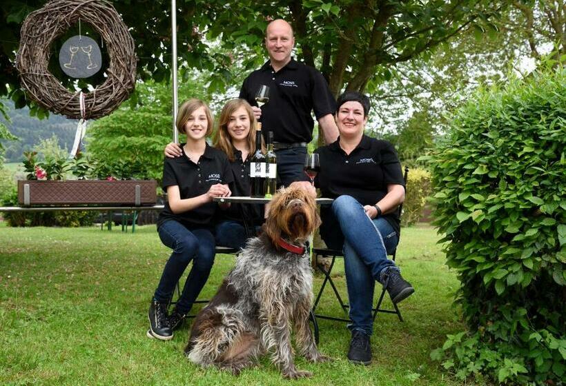 ホテル Weingut Weich