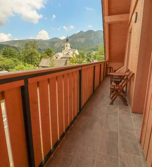 پانسیون Apartments & Rooms Pr Skalovc