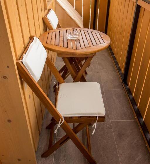 پانسیون Apartments & Rooms Pr Skalovc