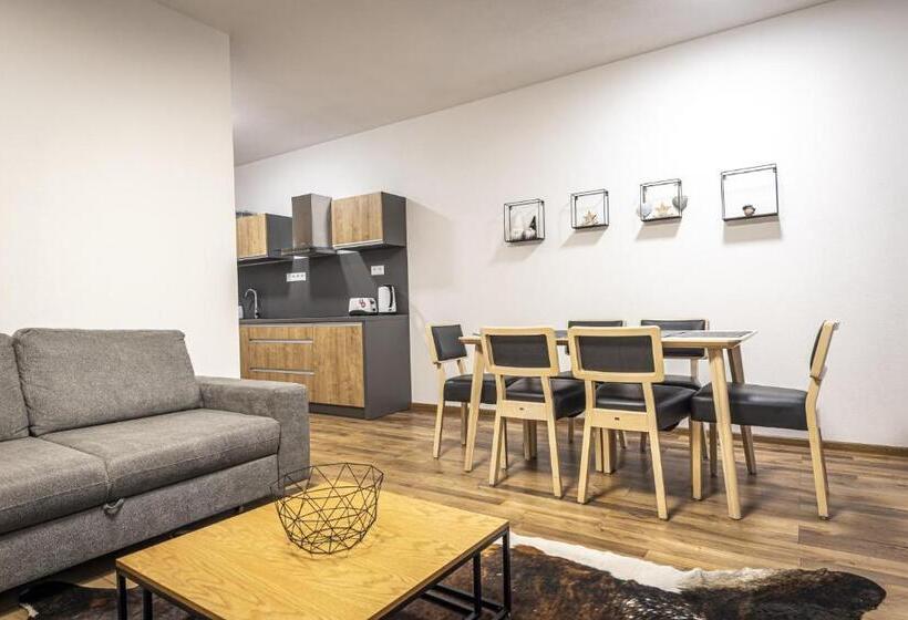 펜션 Apartmánový Dom Poludnica Chopok Juh