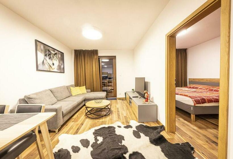 펜션 Apartmánový Dom Poludnica Chopok Juh