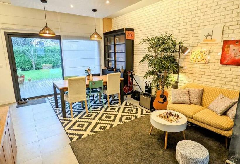 بنسيون Chambres D Hôtes Les Trois Loupiots