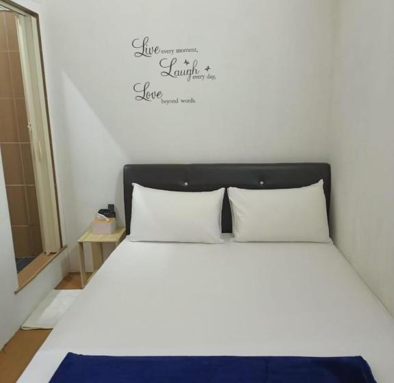 פנסיון Jsw Inn