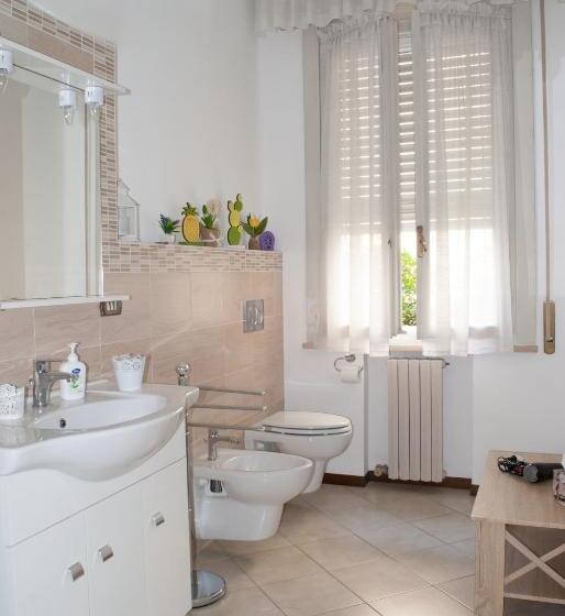 פנסיון La Casa Di Tino