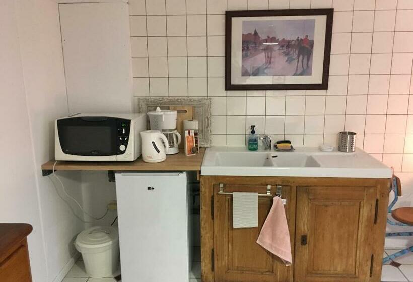 펜션 Le Rez De Jardin