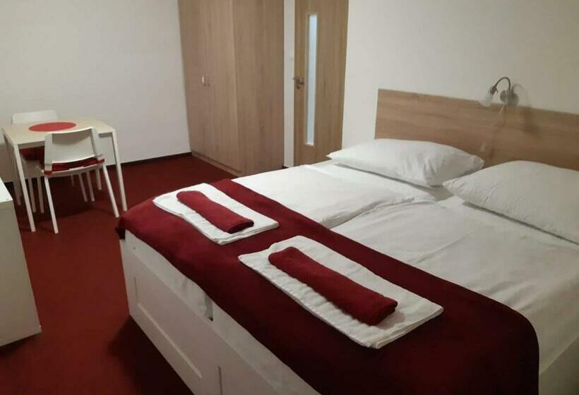 ペンション Penzion Quattro