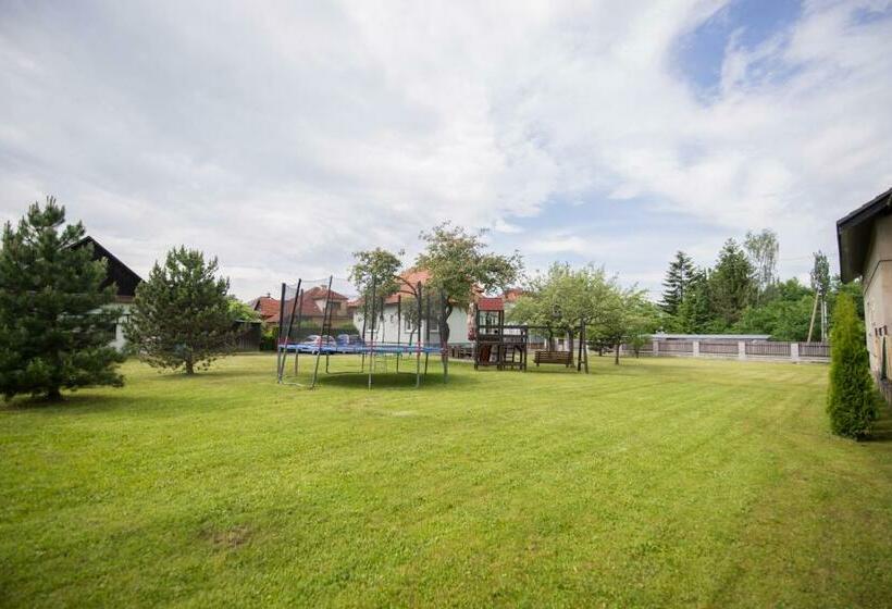 بنسيون Privat Vypka