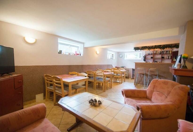 بنسيون Privat Vypka