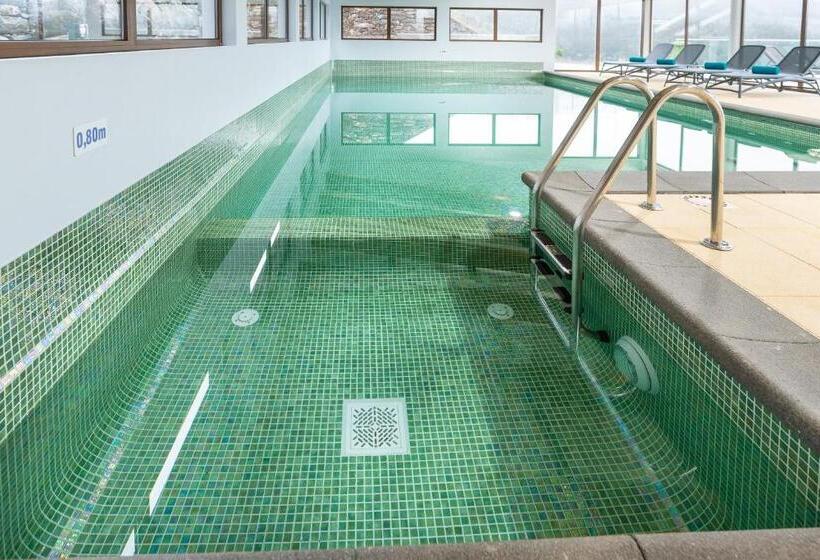 פנסיון Rochão Village By Rent2u, Lda