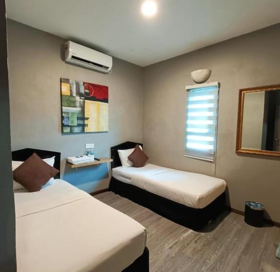 פנסיון Tc Theme Park Guest House