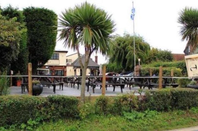 ペンション The Blackwater Suite