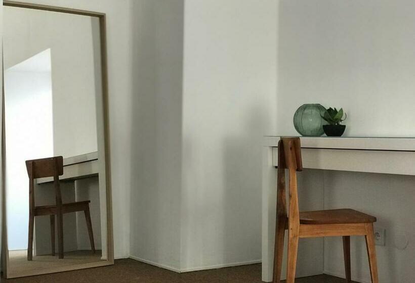 بنسيون Zn Lodge