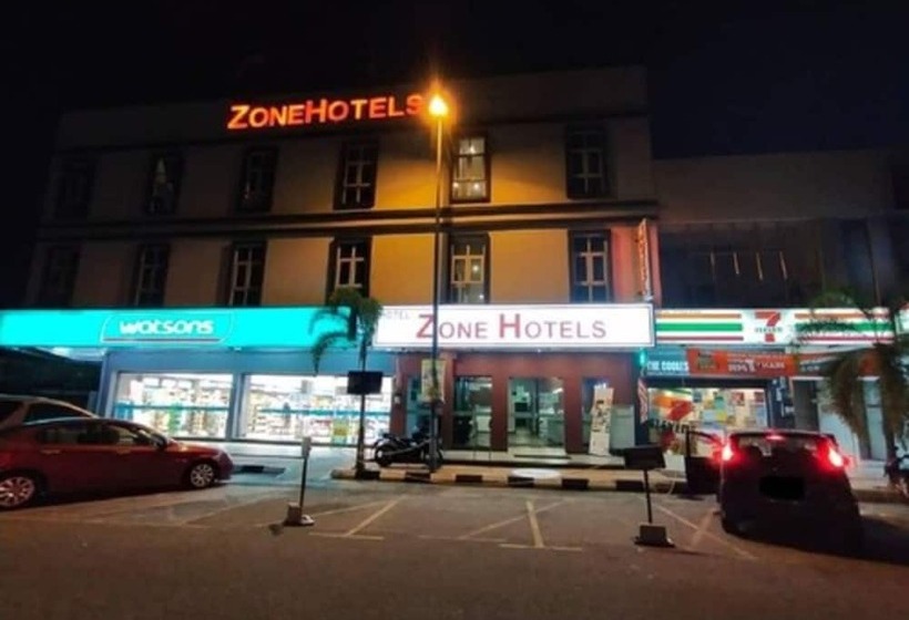 Zone Hotels, Telok Panglima Garang
